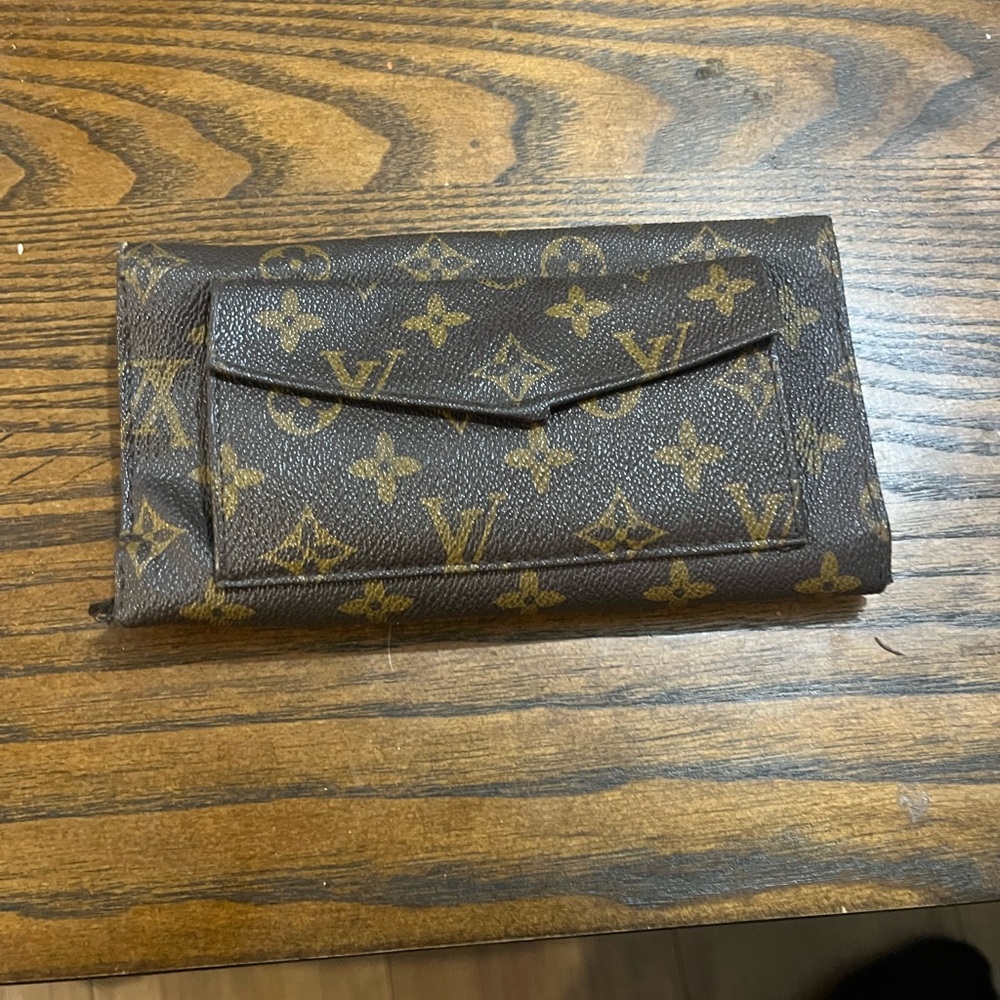 Louis Vuitton Monogram Wallet